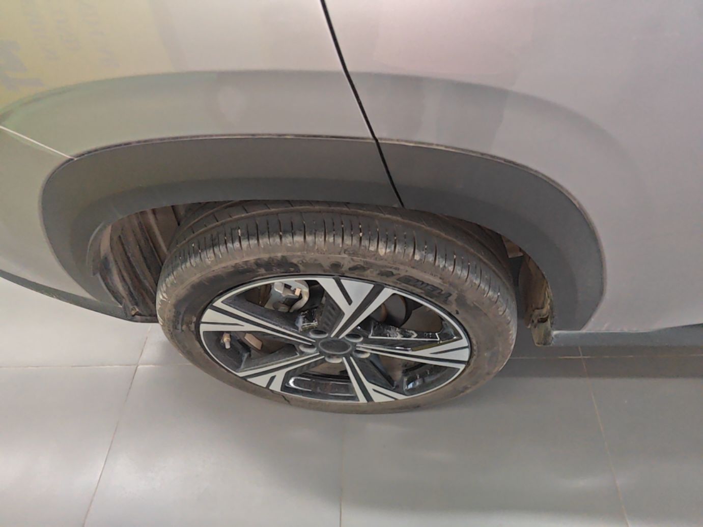 Geely Auto Emgrand X7 Sport 2026 Model 1.5TD Beloved — снимка 11