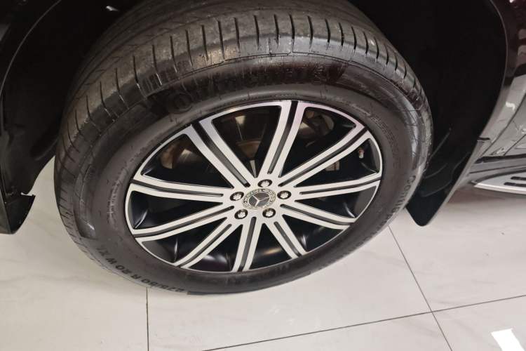 Used Mercedes-Benz GLE 2025 GLE 350 4MATIC Stylish Model