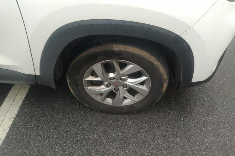 Used Wuling Hongguang S3 2019 1.5L Manual Comfort Model China VI Standard
