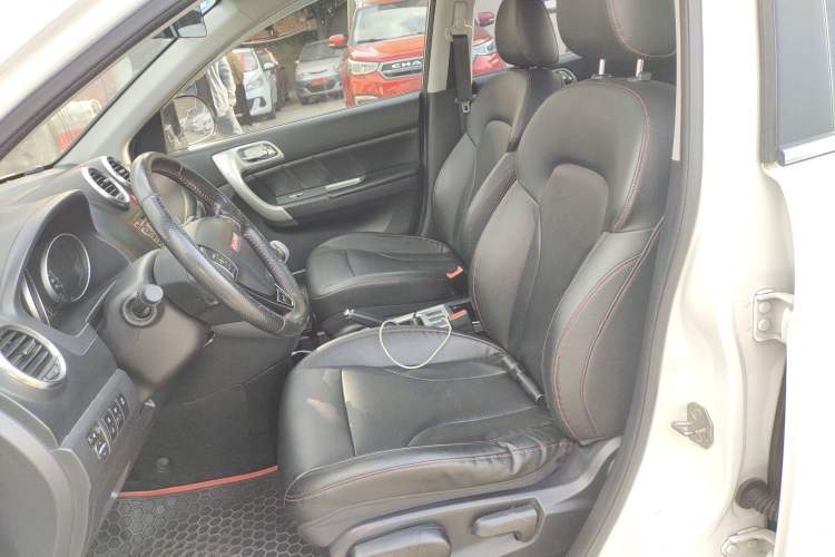 Used Haval H6 2015 Upgraded Model 1.5T Manual Two-Wheel Drive Elite Version