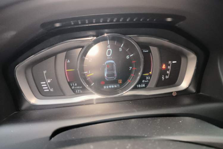 Used Volvo XC60 2015 T5 AWD Smart Drive Edition