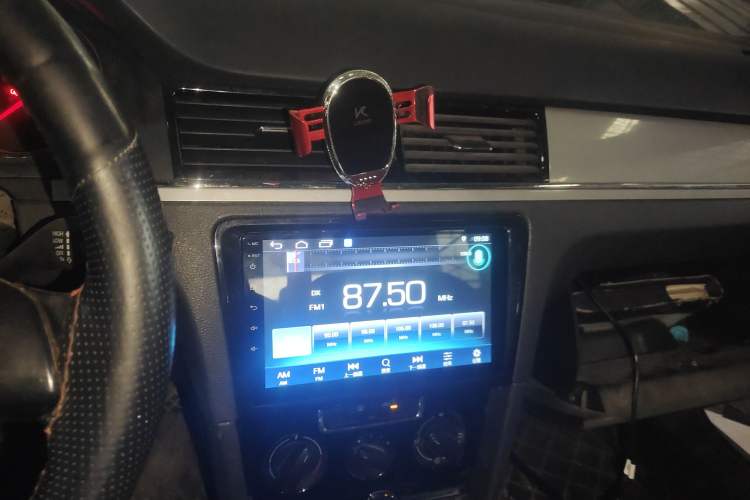 Used Volkswagen Bora 2014 1.6L Automatic Fashion Model
