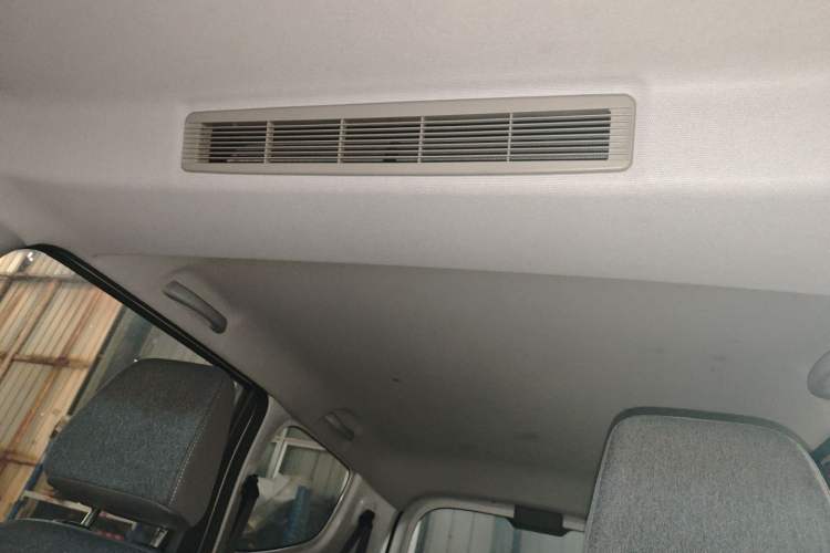 Used Wuling Hongguang New Energy 2025 Extended-Range Hybrid 50KM Comfort Version
