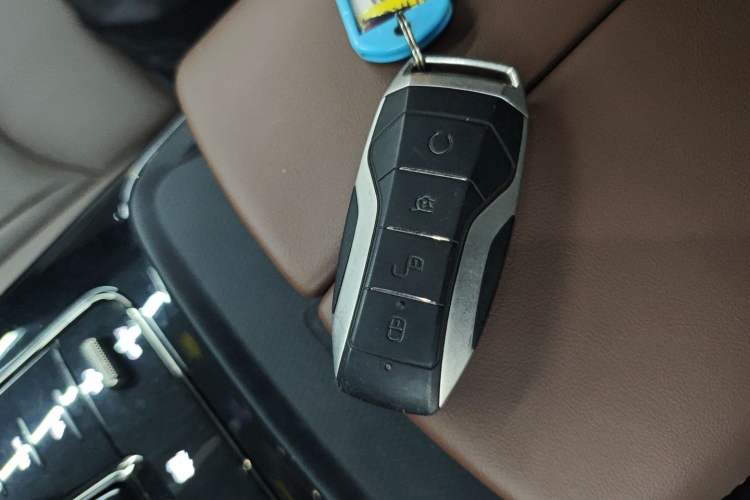 Used BYD Han 2020 DM Four-Wheel Drive Performance Edition Luxury Model
