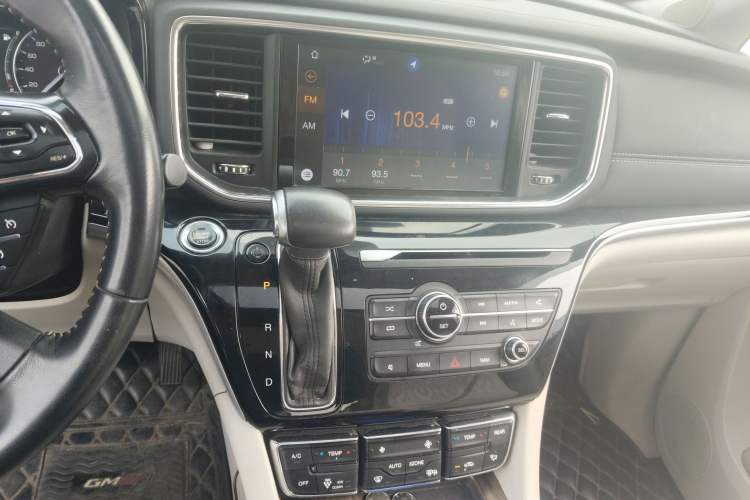 Used GAC Trumpchi M8 2018 320T Luxury Edition
