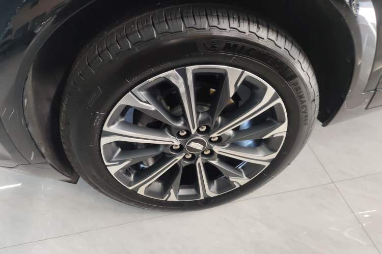 Used Cadillac XT5 2025 2.0T Luxury Version