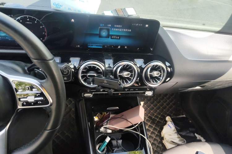 Used Mercedes-Benz GLA 2020 GLA 200 Audio And AC Panel