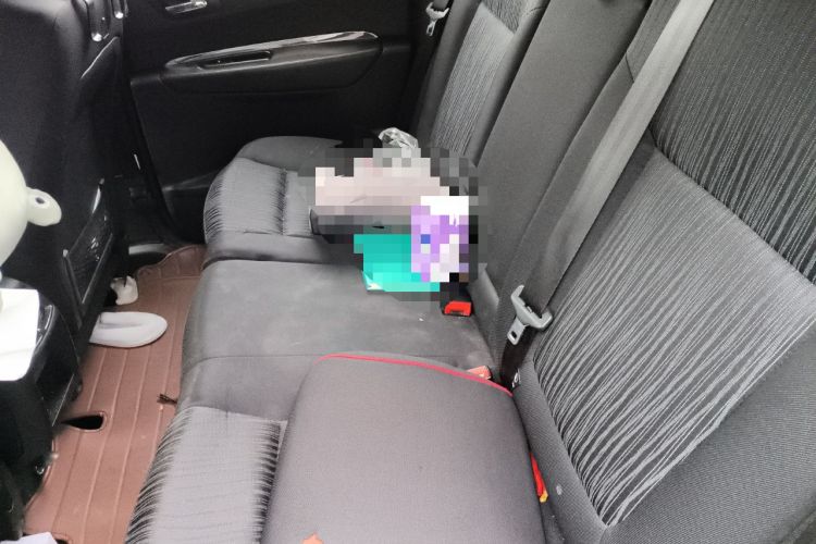 Used Peugeot 3008 2015 2.0L Automatic Classic Edition