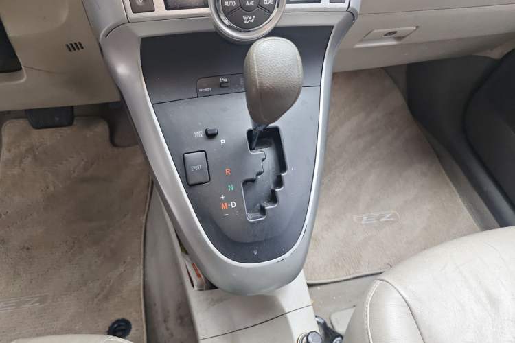 Used Toyota Verso 2011 180G CVT Luxury Edition