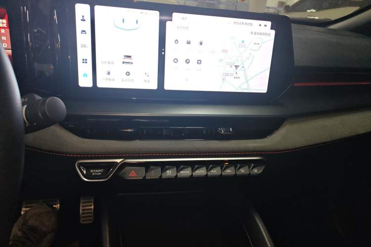 Used Geely Auto Binray 2022 Binrui COOL 1.5T DCT Electric Edition Audio And AC Panel