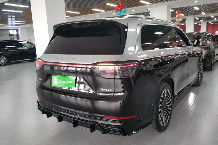 Used Hima AITO M9 2025 Extended-Range Max Version 52 kWh 5-Seater Edition Rear Right 45 Deg