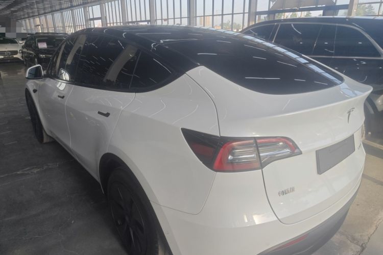 Used Tesla Model Y 2023 Rear-Wheel-Drive Version Rear Left 45 Deg