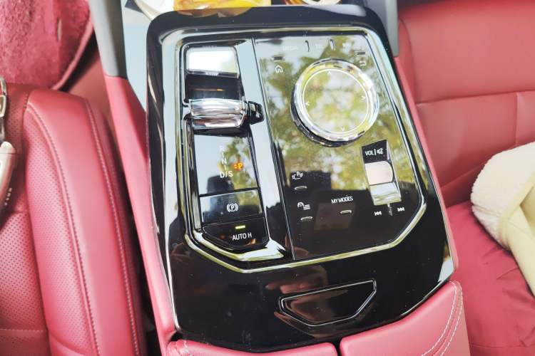 Used BMW 5 Series 2024 530Li Luxury Package Premium Edition