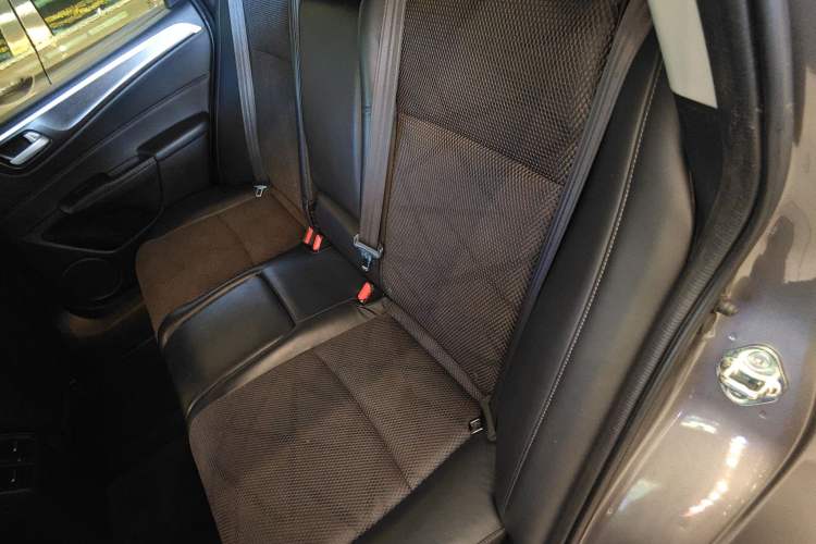 Used Honda Jade 2014 1.8L Automatic Comfort Elite Version 5 Seats
