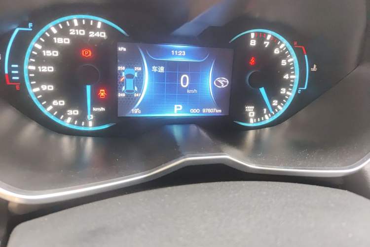 Used Soueast DX7 2017 1.5T Automatic Luxury Model