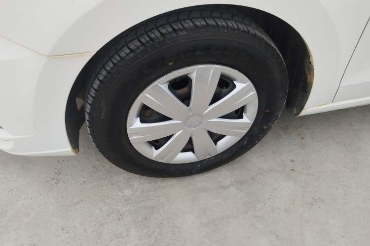 Used Volkswagen Jetta 2017 1.5L Manual Fashion Edition
