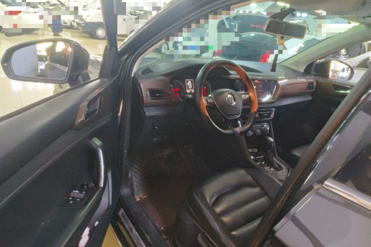 Used Volkswagen Tharu 2020 280TSI Two-Wheel Drive Luxury Edition China VI Standard Driver Seat