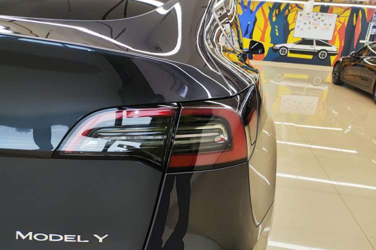 Used Tesla Model Y 2024 Rear-Wheel-Drive Version