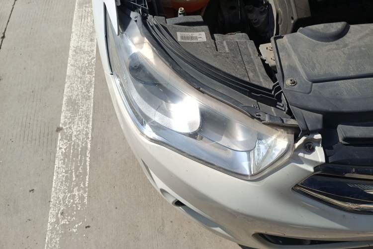 Used Citroen Elysee 2016 1.6L Automatic Fashion Model Right Front Headlight