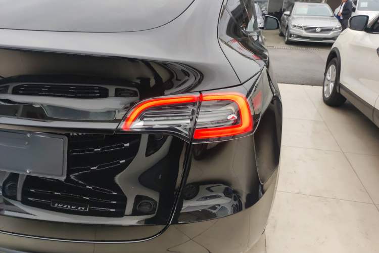 Used Tesla Model Y 2023 Rear-Wheel-Drive Version