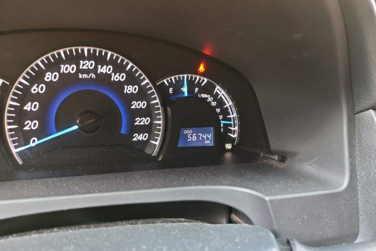 Used Toyota Camry 2015 2.0G Premier Edition
