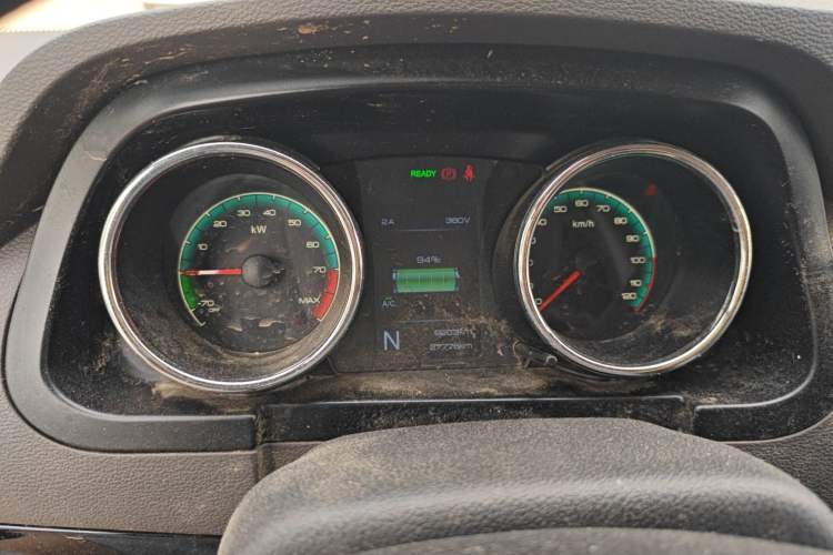 Used Dongfeng Yufeng Yufeng EM26 2023 Standard Edition 41.472 kWh Henan Lithium Power
