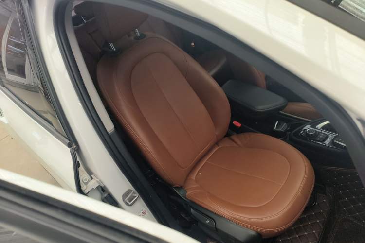 Used BMW 2 Series Active Tourer 2016 218i Fashion Model
