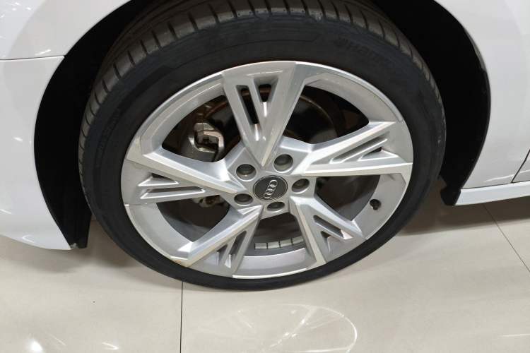 Used Audi A3 2021 A3L Limousine 35 TFSI Fashionable and Elegant Model
