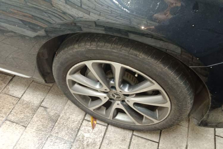 Used Mercedes-Benz E-Class 2018 Facelift E 300 L Luxury Edition