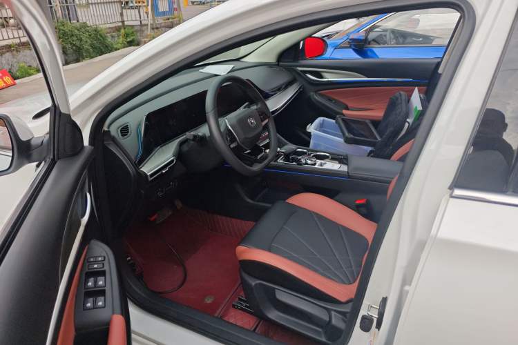 Used CHANGAN Eado 2022 PLUS Blue Whale NE 1.4T GDI DCT Prestige Edition Left Front Seat