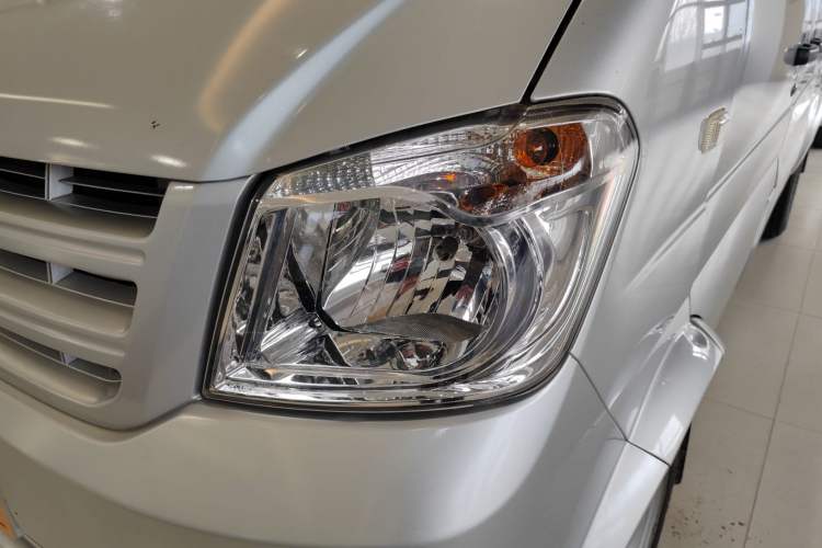 Used Dongfeng Xiaokang K07S 2019 1.2L Practical Version China VI Standard DK12
