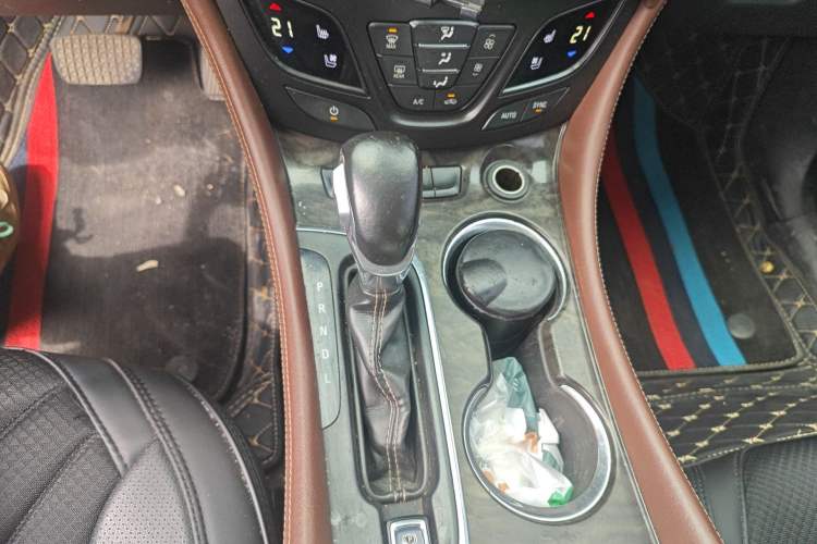 Used Buick Envision 2014 28T Four-Wheel Drive Luxury Model Gear Lever