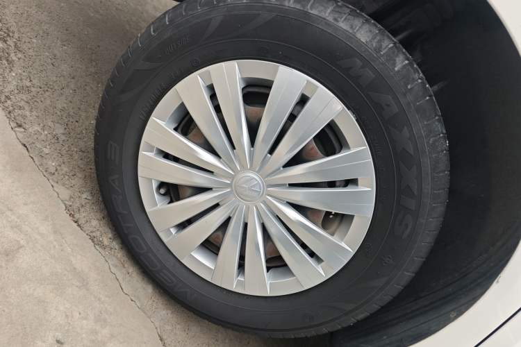 Used Volkswagen Santana 2019 1.5L Manual Fashion Edition China VI Standard Exterior 5