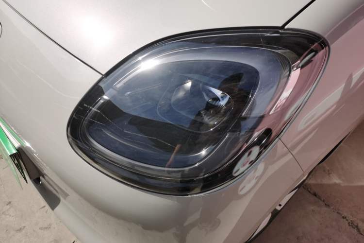 Used Wuling Hongguang MINIEV 2025 Four-Door Version Advanced Edition Left Front Headlight