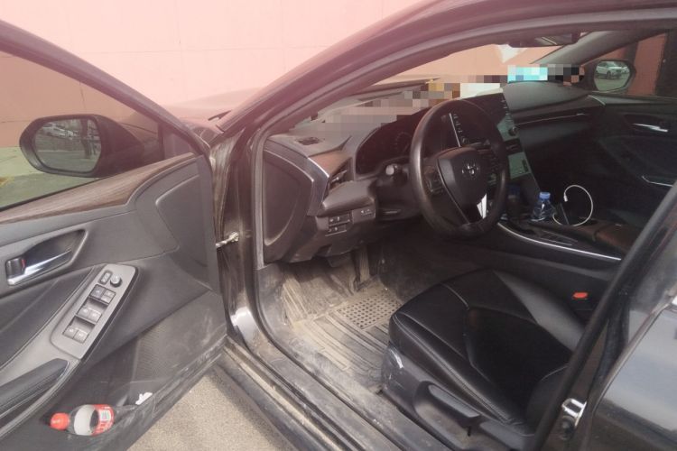 Used Toyota Avalon 2019 2.5L Ambition Version China VI Standard
