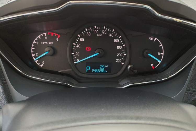 Used Ford Escort 2015 1.5L Automatic Fashion Model