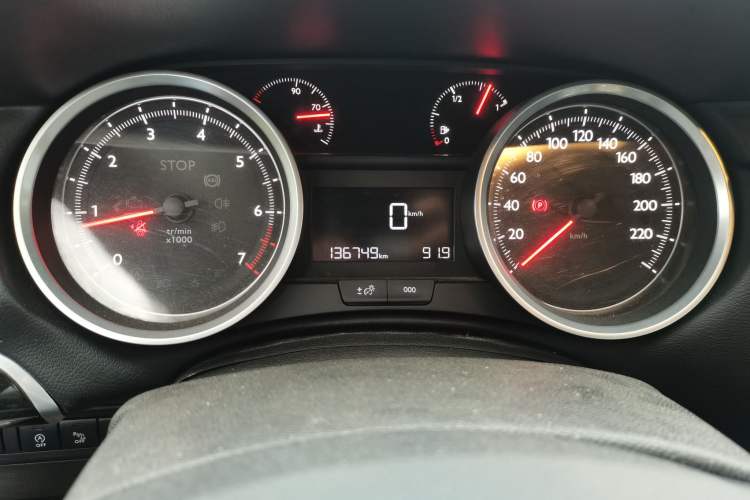Used Peugeot 408 2014 1.8L Manual Leading Edition Instrument Cluster