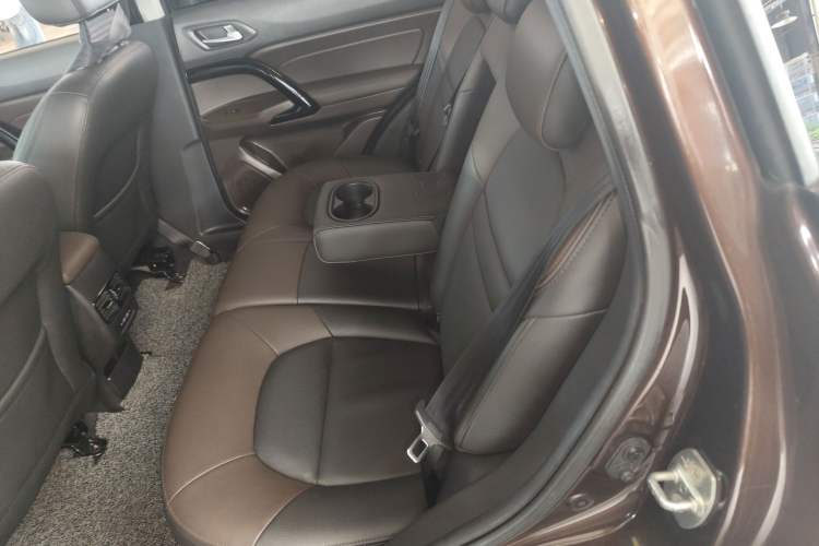 Used GAC Trumpchi GS4 2017 235T Manual Two-Wheel Drive Luxury Edition