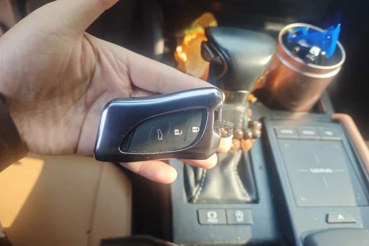 Used Lexus ES 2020 260 Excellence Edition
