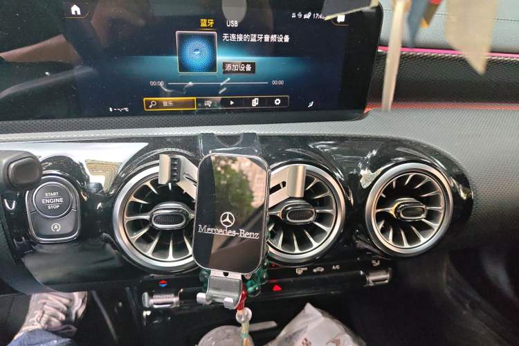 Used Mercedes-Benz A-Class 2022 Restyled A 200 L Sport Sedan Fashion Version
