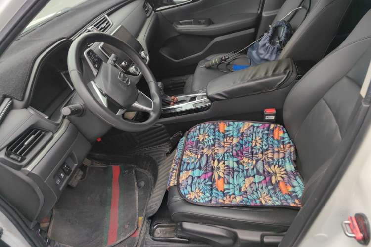 Used Honda Envix 2022 180TURBO CVT Enjoy Edition Left Front Seat