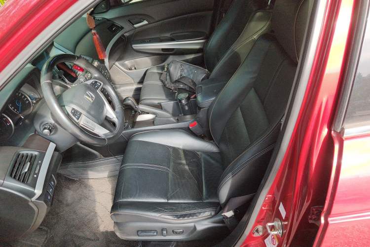 Used Honda Crosstour 2012 2.4L Luxury Edition
