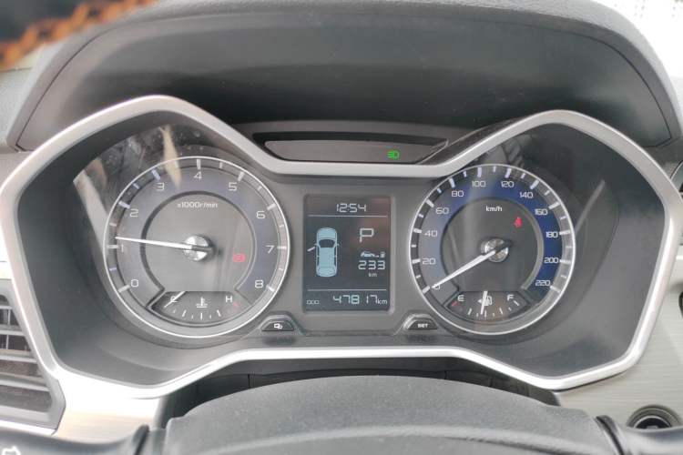 Used Geely Auto Vision X3 2019 Upgraded Model 1.5L CVT Elite Version Instrument Cluster