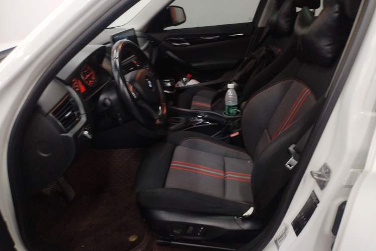 Used BMW X1 2013 sDrive18i Sport Design Package Left Front Seat