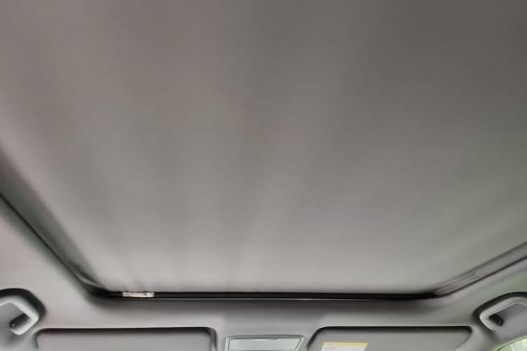 Used Honda UR-V 2017 370TURBO 2WD Prestige Edition China V Headliner