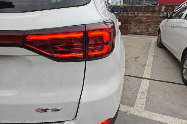 Used Changan CS75 2022 Blue Whale Edition 1.5T DCT Luxury Model
