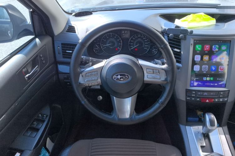 Used Subaru Outback 2010 2.5i Luxury Navigation Edition