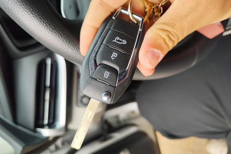 Used SAIC MAXUS G50 2025 1.5T Ride-Hailing Custom Edition
