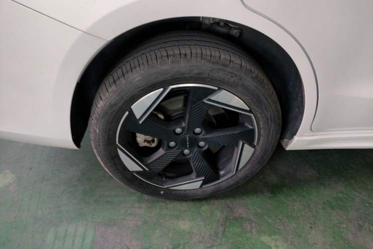 Used BAIC Beijing EU5 PLUS 2023 R600 Premium Edition