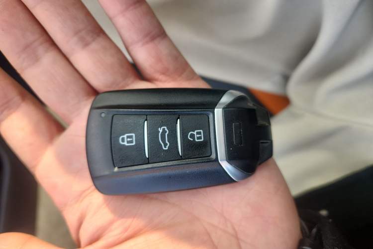 Used Dongfeng Aeolus Yixuan GS 2023 Mach Edition 1.5T Automatic LeKu Version